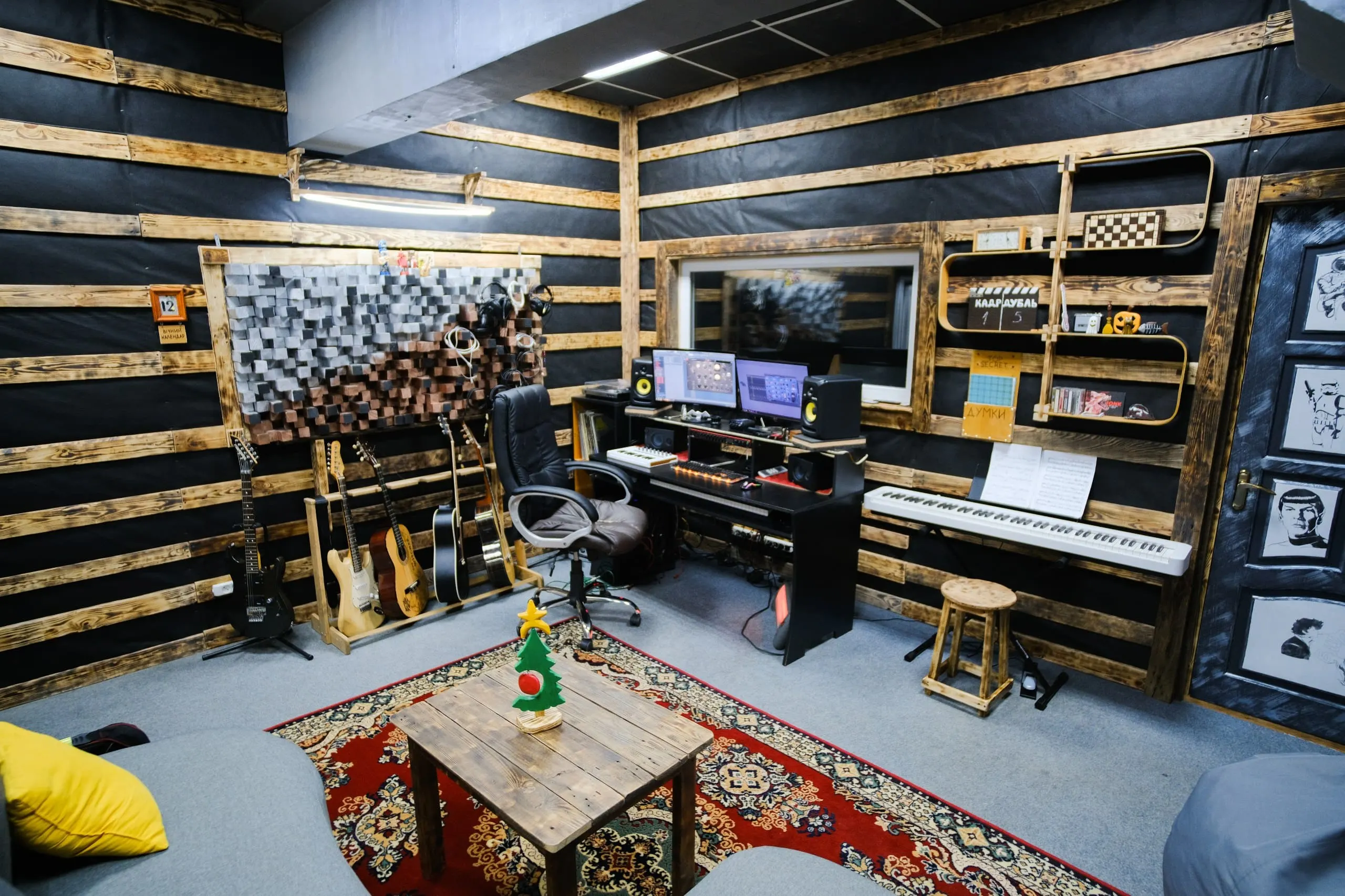 Звукорежисерьська кімната